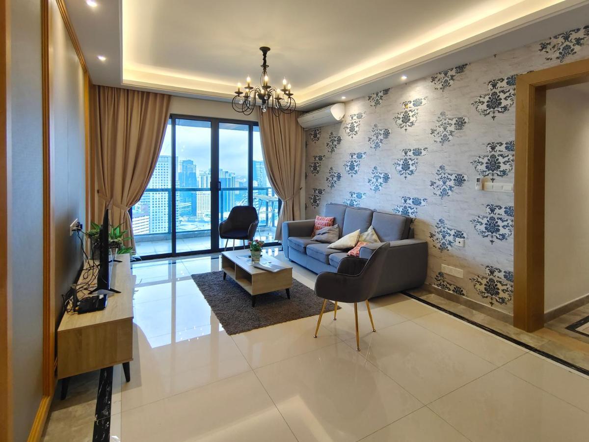 Ferienwohnung Netflix Smarttv Cityseaview & Highfloor At R&F Mall Johor Bahru Exterior foto