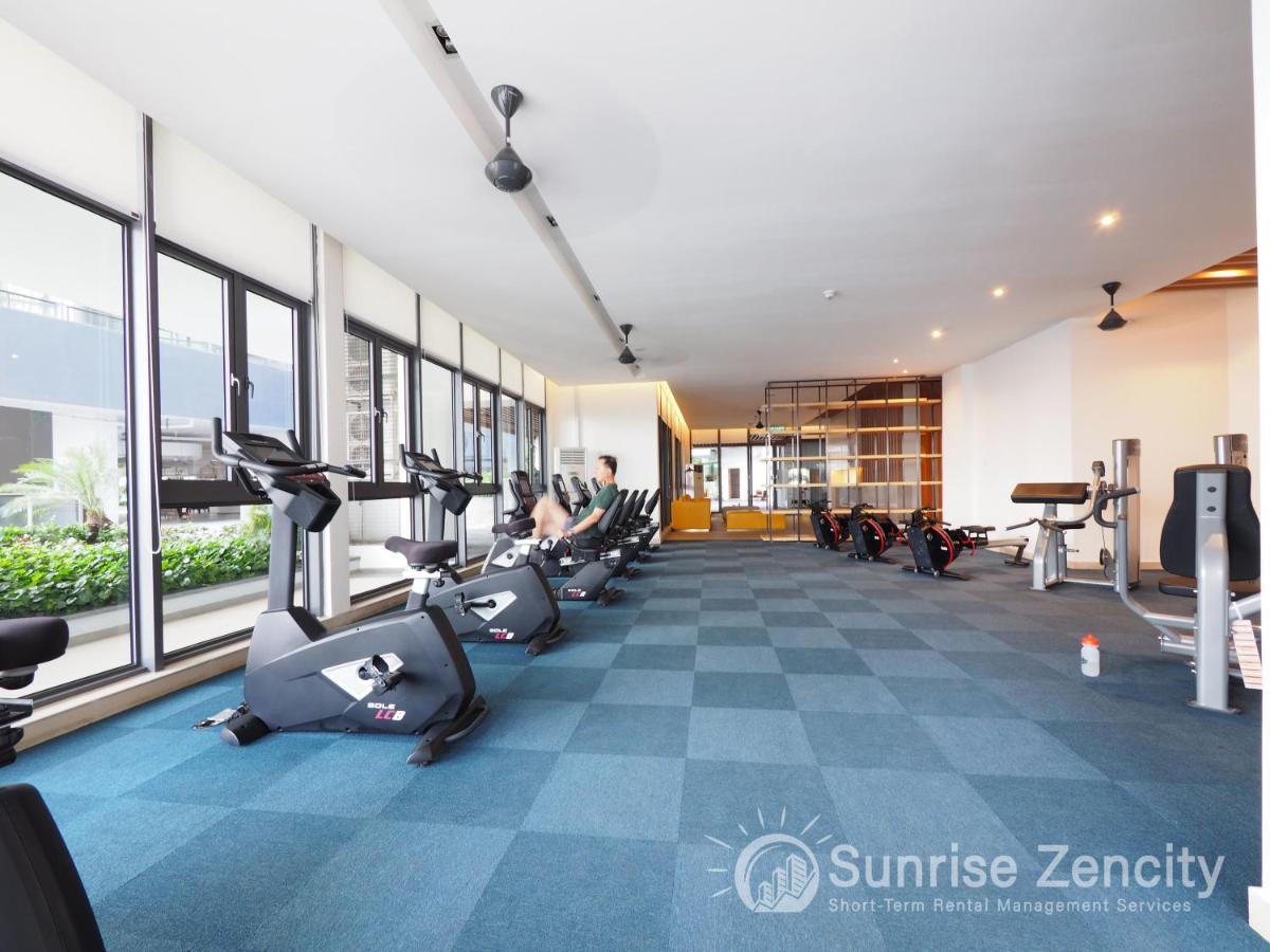 Ferienwohnung Netflix Smarttv Cityseaview & Highfloor At R&F Mall Johor Bahru Exterior foto