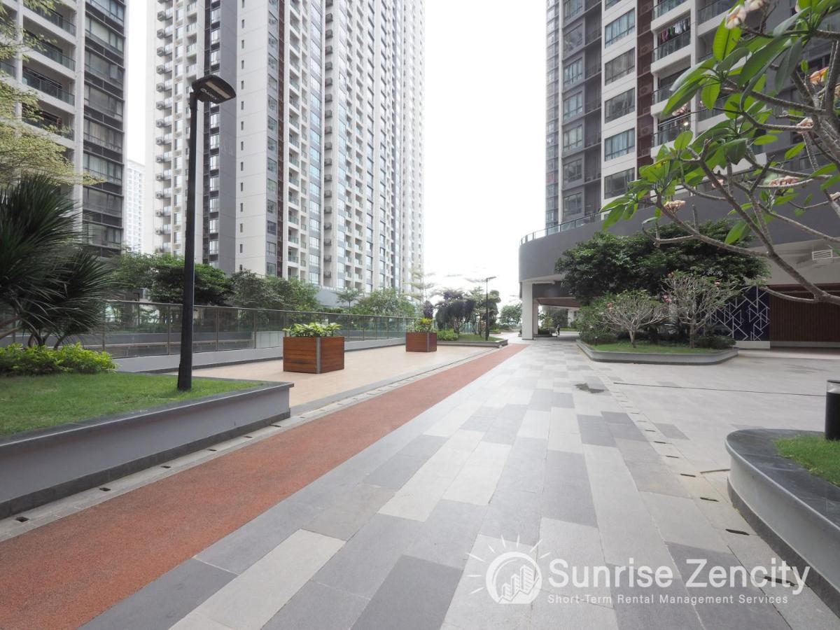 Ferienwohnung Netflix Smarttv Cityseaview & Highfloor At R&F Mall Johor Bahru Exterior foto