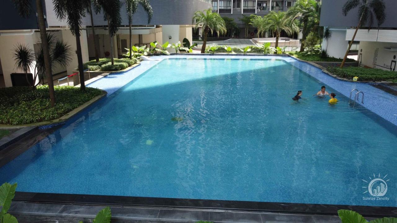 Ferienwohnung Netflix Smarttv Cityseaview & Highfloor At R&F Mall Johor Bahru Exterior foto